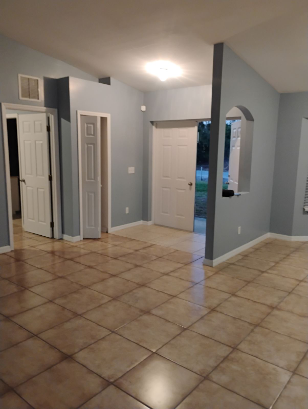 3315 8th St W - Photo 3 of 11