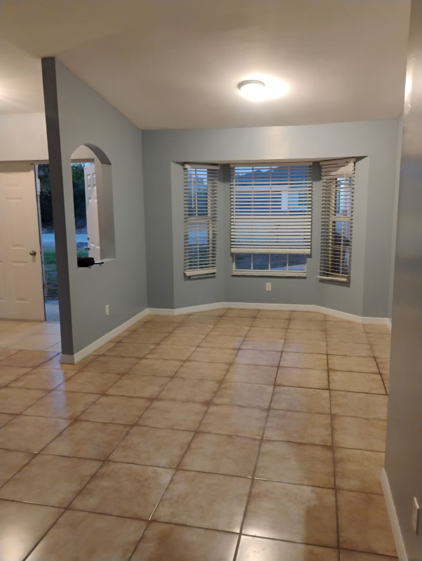 3315 8th St W - Photo 4 of 11