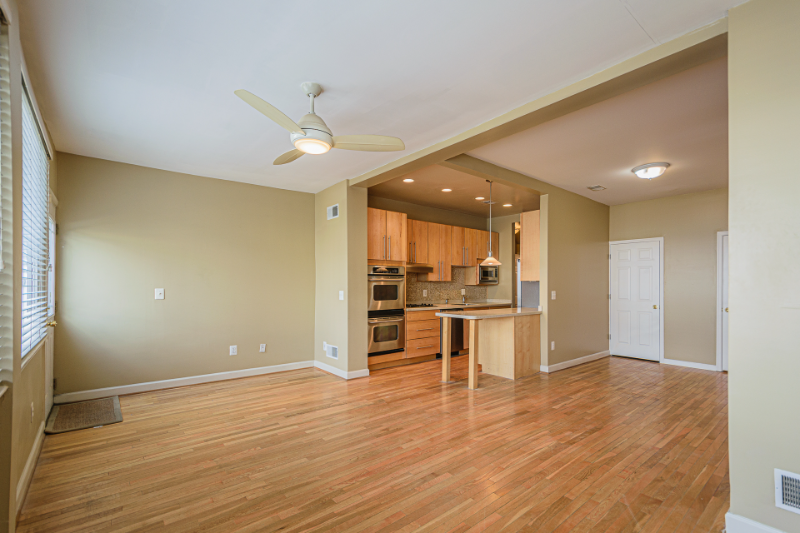 611 Otis Pl Nw #3 - Photo 5 of 17