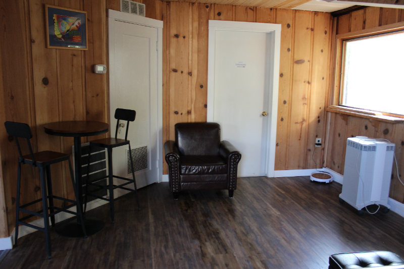1 Orchard Ave - Photo 7 of 9