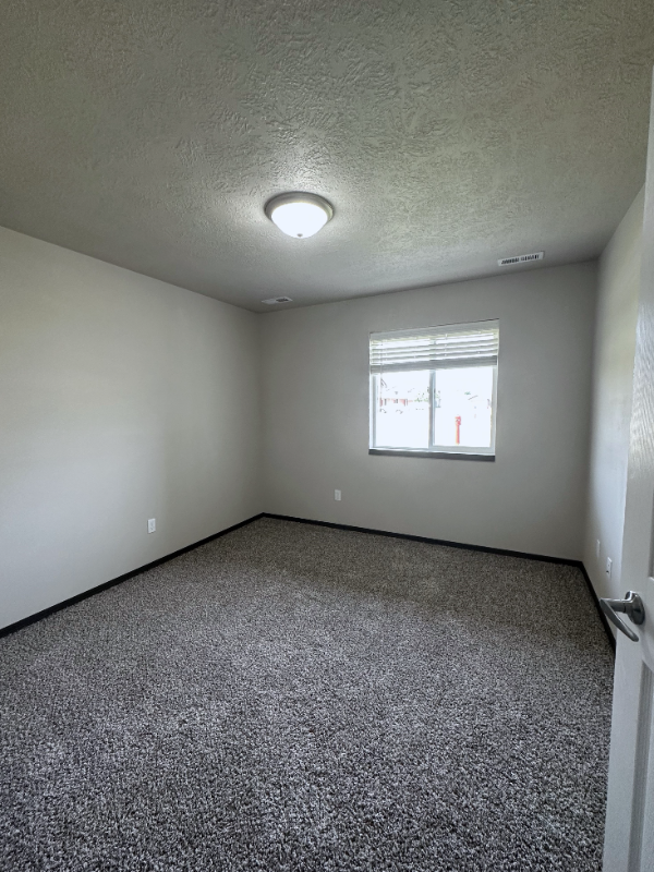 301 E Ivy Rd #1 - Photo 6 of 13