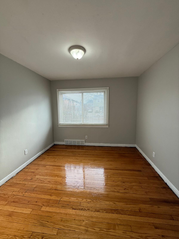 1890 Ewald Cir - Photo 4 of 6