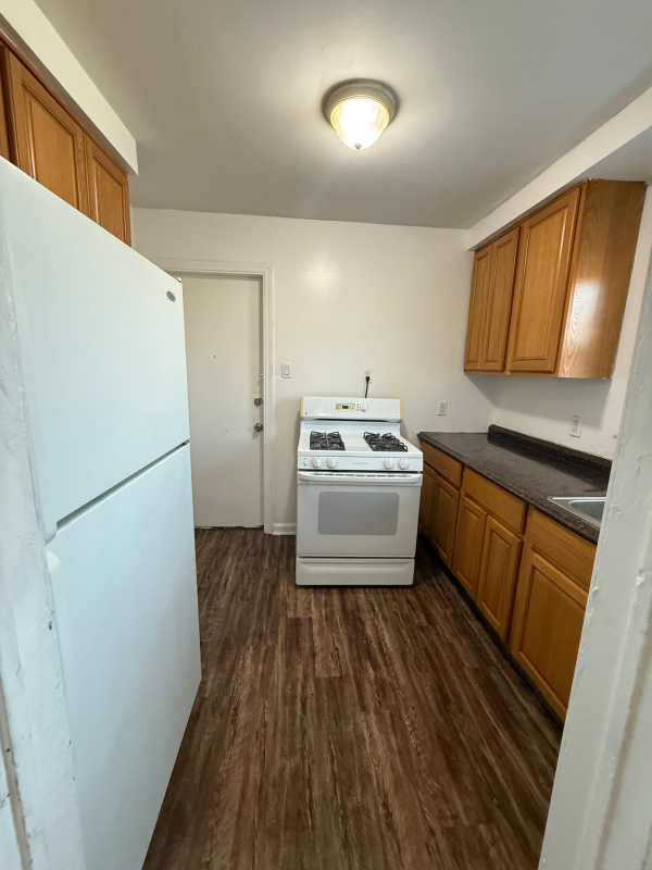 1890 Ewald Cir - Photo 5 of 6