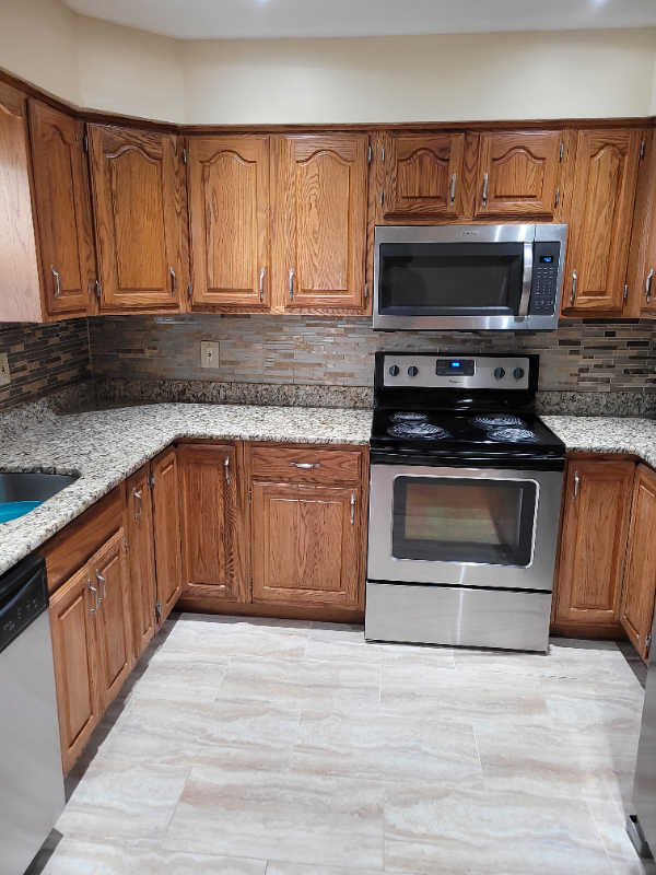 972 Henhawk Rd - Photo 2 of 26