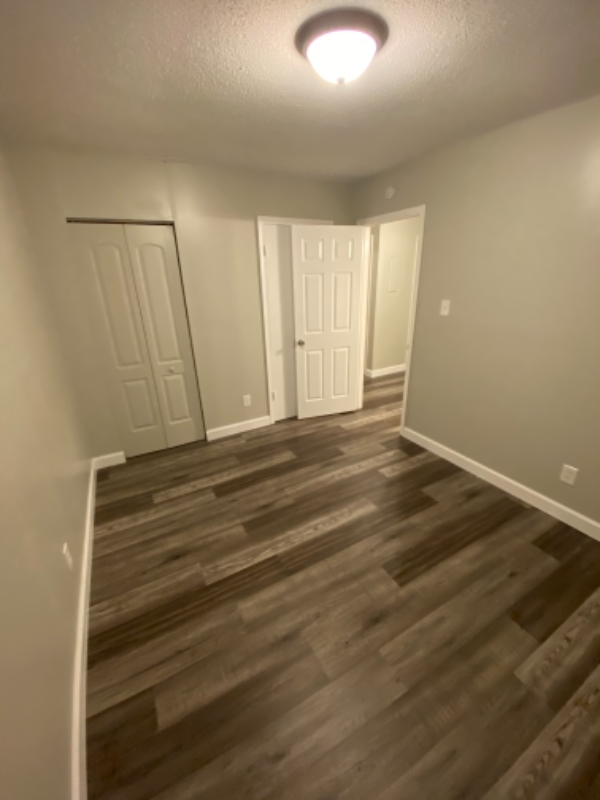 101 Stonehaven Dr - Photo 4 of 13