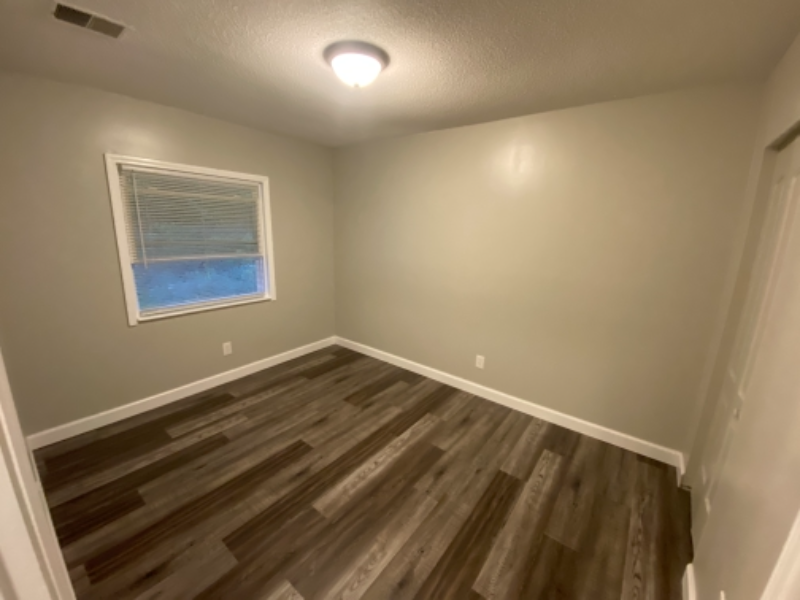 101 Stonehaven Dr - Photo 5 of 13