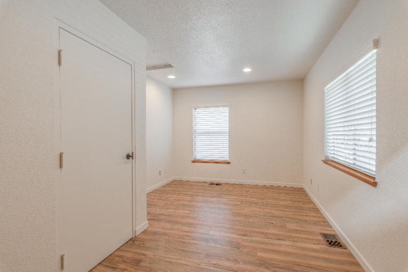 3636 Auburn Blvd #1 - Photo 4 of 33