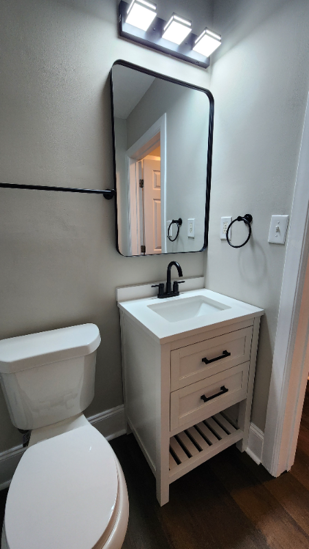 2931 Glenwood Ave Se - Photo 7 of 14