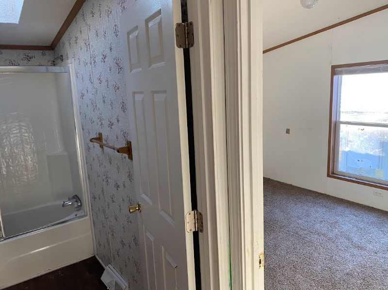 484 Shekinah Ln - Photo 5 of 11