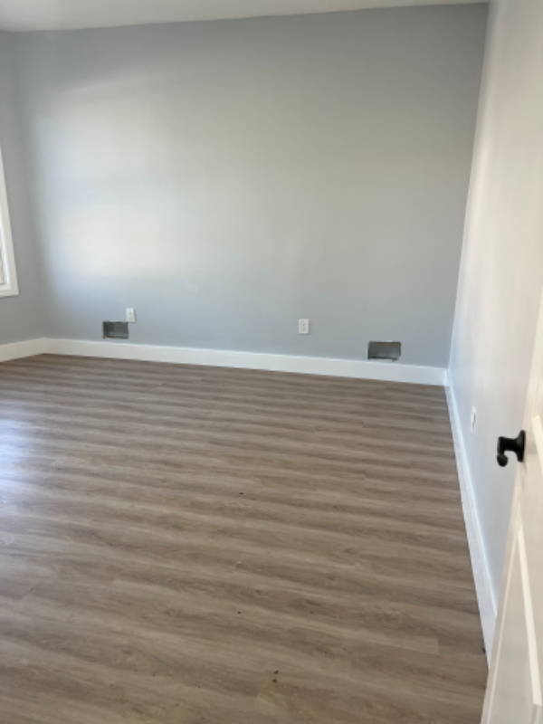 121 Stone St #1 - Photo 7 of 20