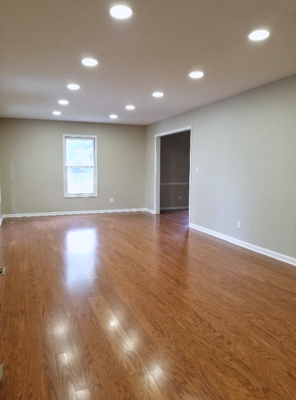 7203 Shady Nelms Dr - Photo 4 of 29