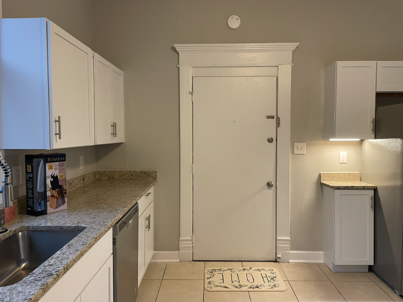 65 Smith Pl #3 - Photo 5 of 21