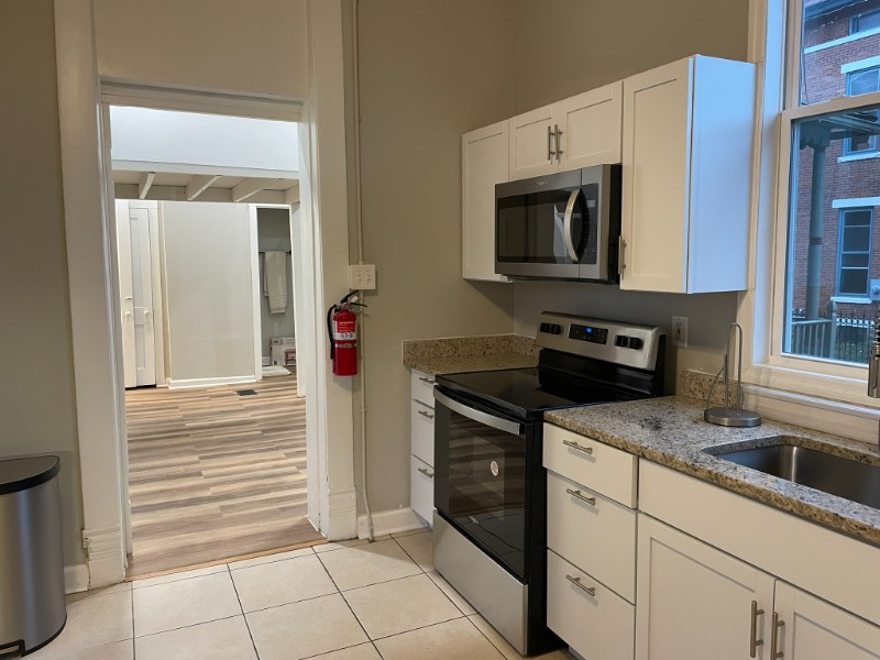 65 Smith Pl #3 - Photo 6 of 21