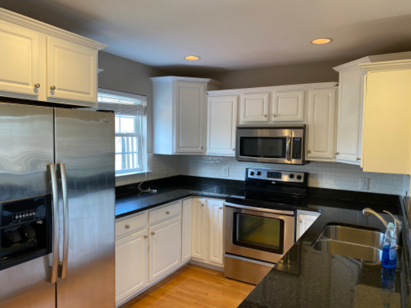 182 Montvale Rd - Photo 3 of 14