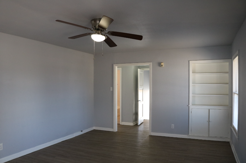 250 Senisa Dr #1 - Photo 2 of 20