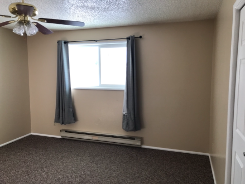 3852 Hawthorne Rd - Photo 5 of 9