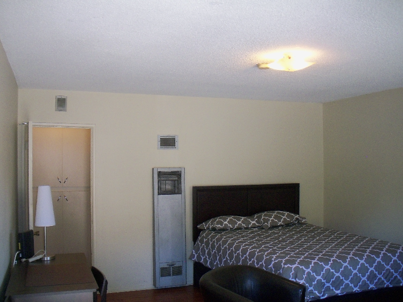 4335 Don Tomaso Dr - Photo 5 of 11