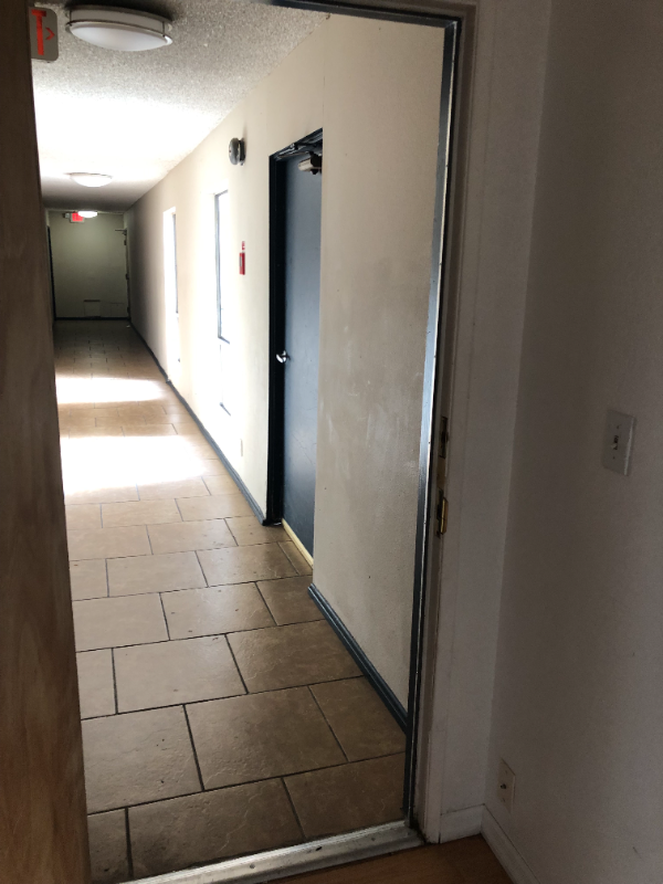 1405 N New Hampshire Ave #106 - Photo 3 of 9