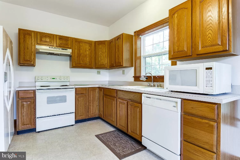 9365 Nearbeaver Dam Rd, Nanjemoy - Photo 2 of 14