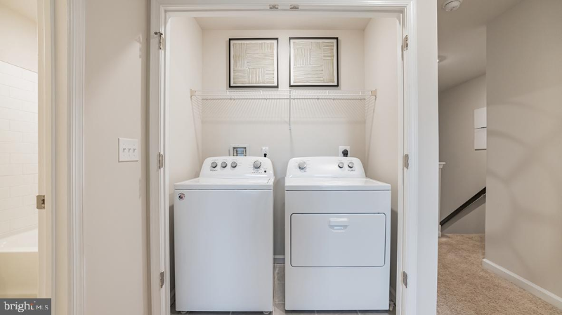 20 Peregrine Way - Photo 7 of 11