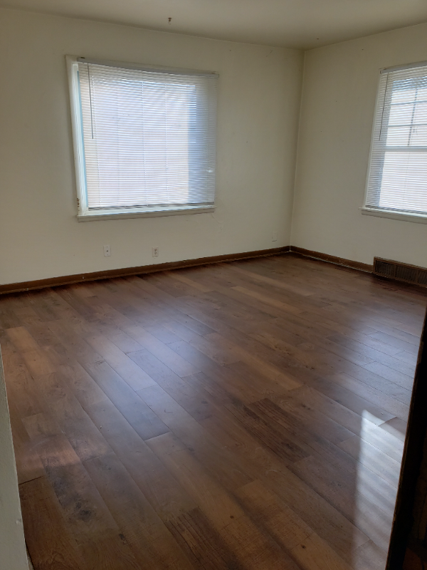 1007 Garfield Ave #4 - Photo 5 of 37