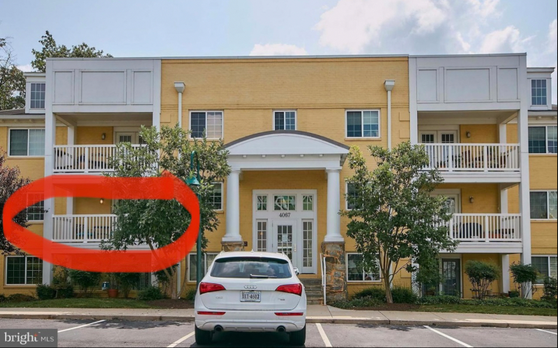 4067 S Four Mile Run Dr #301 - Photo 3 of 21