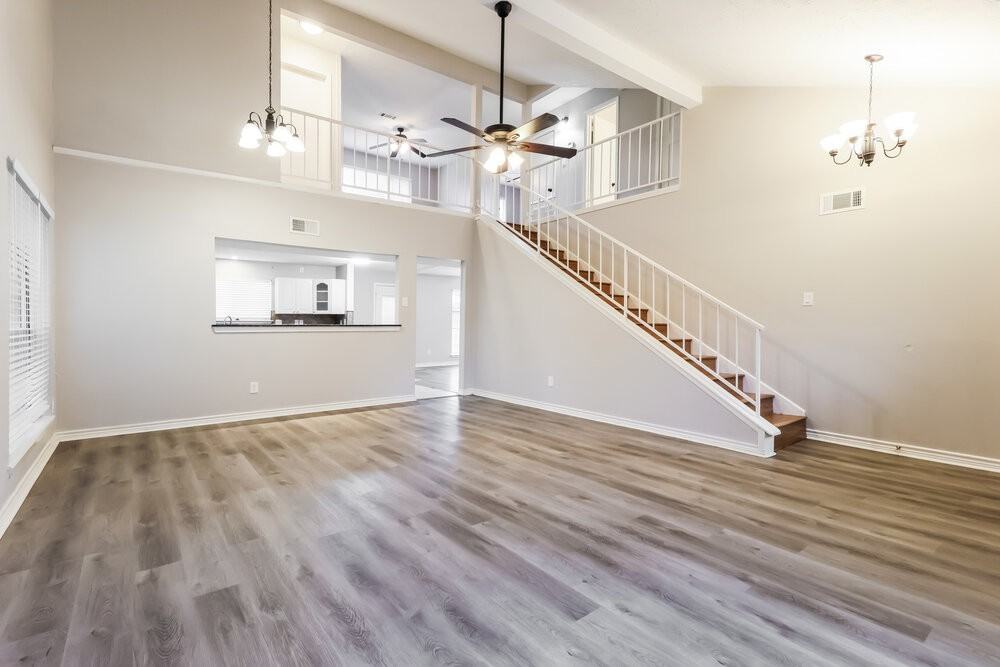 18903 Pine Trace Ct - Photo 5 of 17