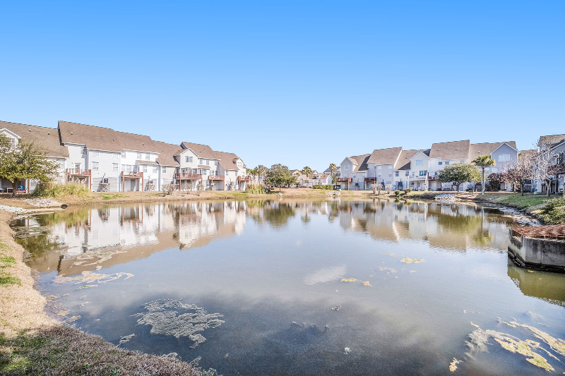 318 Lanyard St - Photo 2 of 35