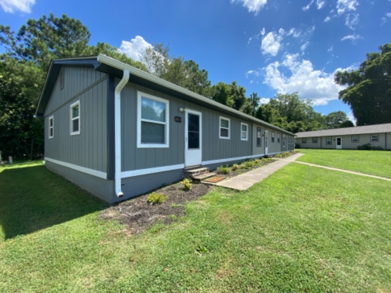 100 Mckellar Ct - Photo 2 of 12