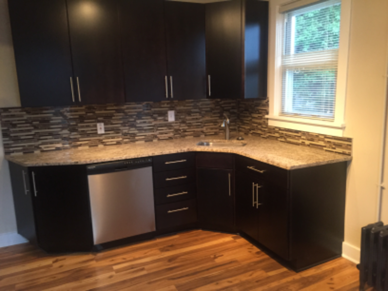 311 Augusta St - Photo 3 of 17