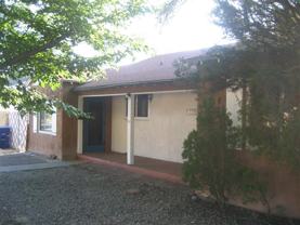 708 Carlisle Blvd Ne - Photo 1 of 1