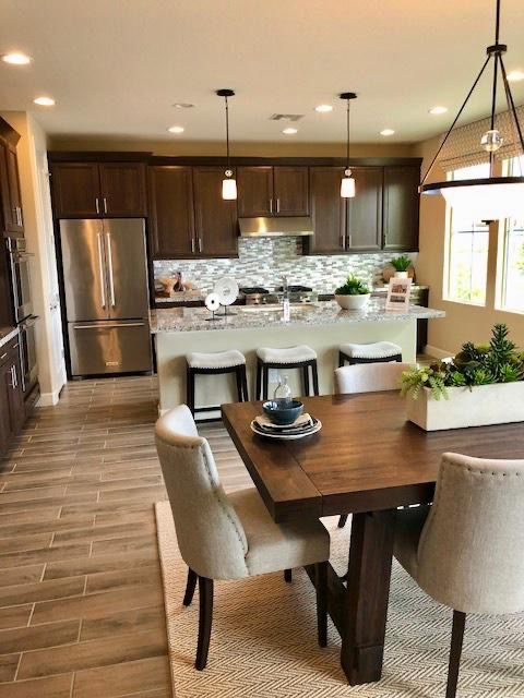 949 W Angel Dr - Photo 7 of 37