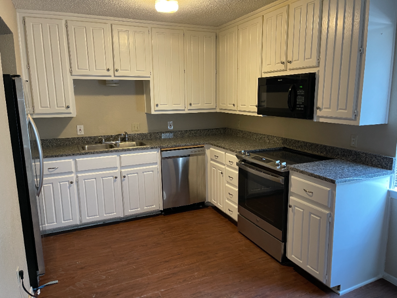 1226 Baylor Ave #121 - Photo 4 of 19