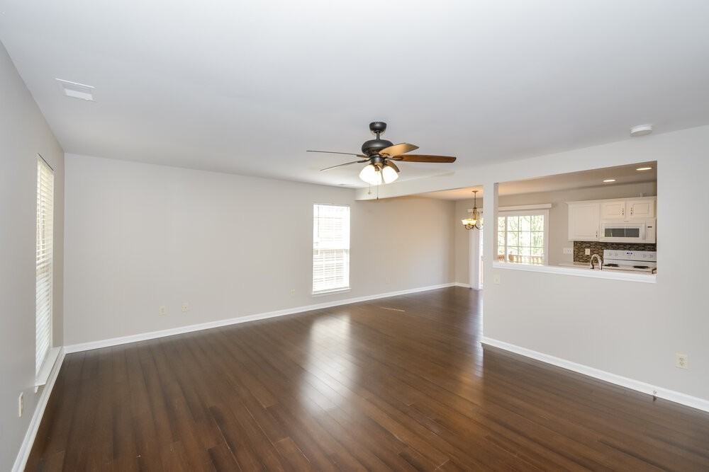 7879 Rainey Dr - Photo 4 of 20
