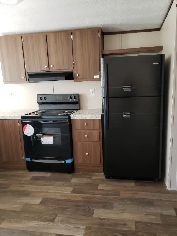 2715 W Mccrainie St - Photo 5 of 21