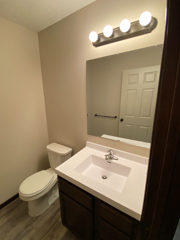 2100 4th Ln Se - Photo 5 of 24