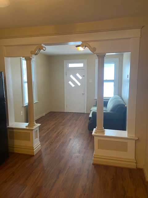 432 S Franklin St #2 - Photo 4 of 10