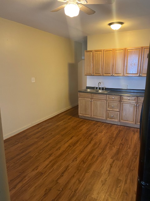 432 S Franklin St #2 - Photo 5 of 10