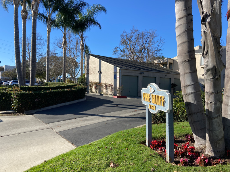 2151 Pacific Ave - Photo 3 of 14