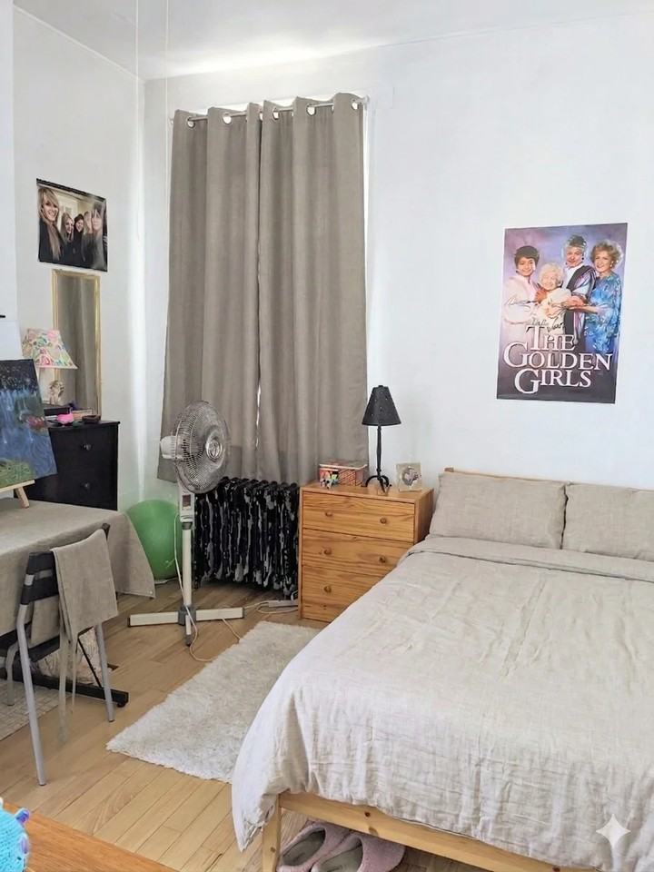 5434 Howe St ##2b - Photo 4 of 10