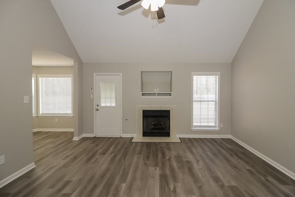 200 Cameron Dr - Photo 6 of 19