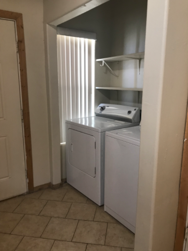 2020 E Ambush St #C - Photo 2 of 7