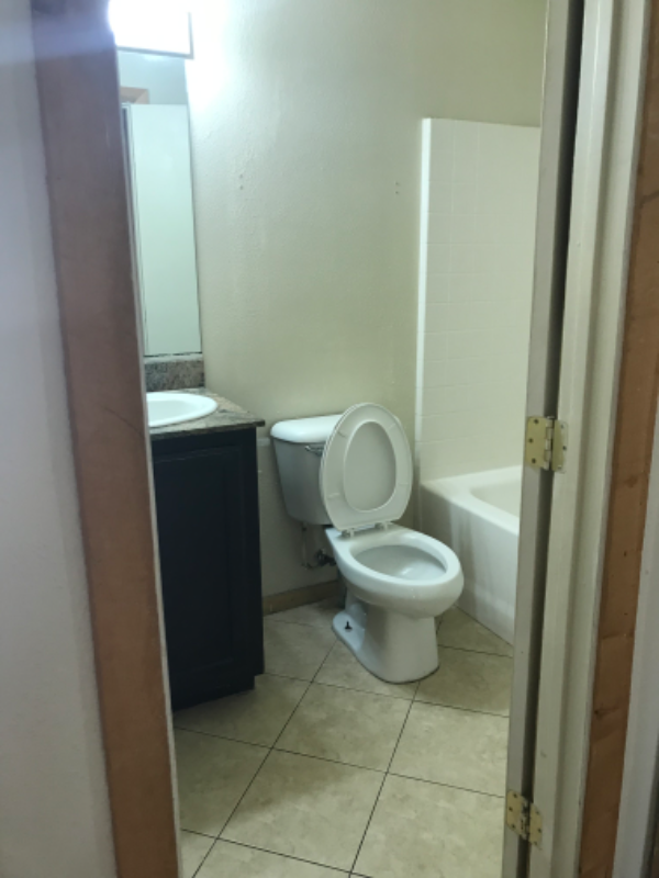 2020 E Ambush St #C - Photo 5 of 7