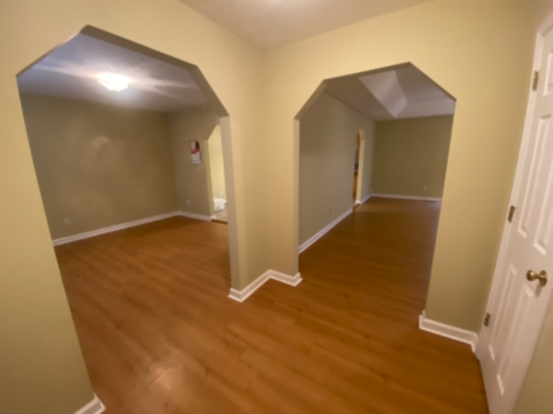 133 Sharon Dr - Photo 2 of 14