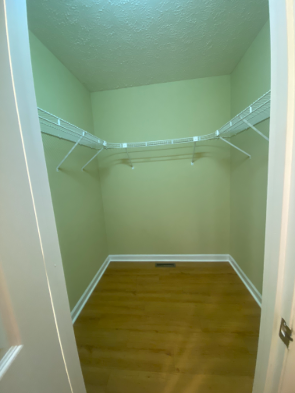 133 Sharon Dr - Photo 7 of 14