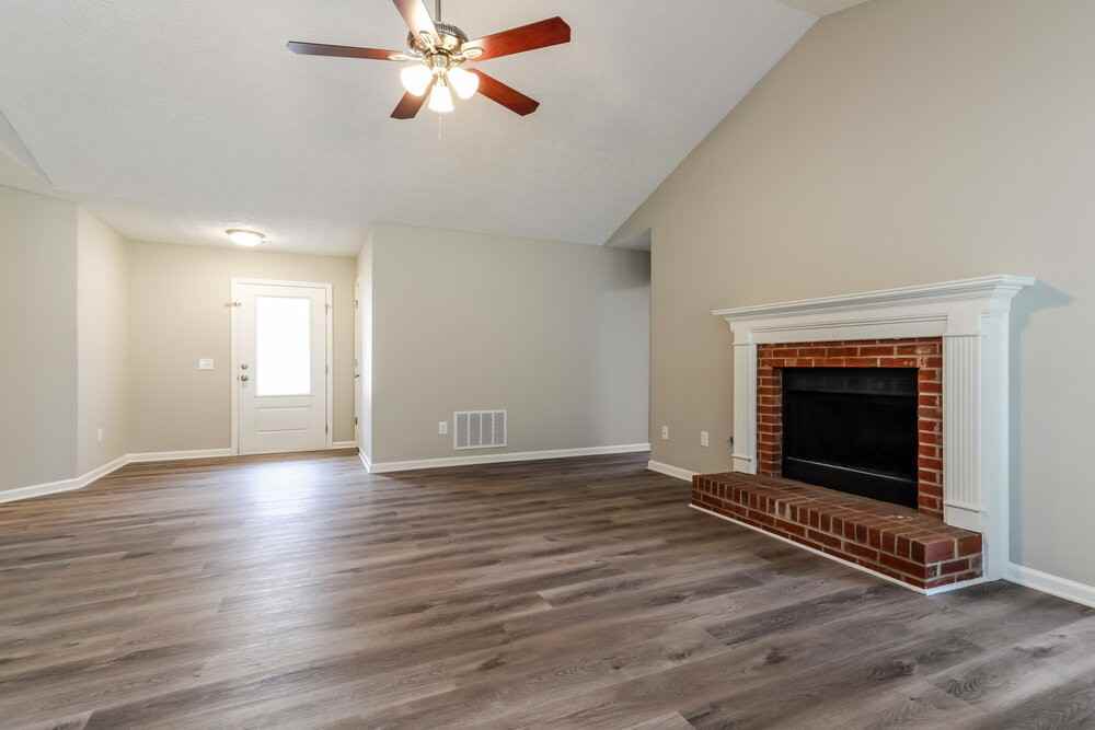 85 Paris Dr - Photo 4 of 16