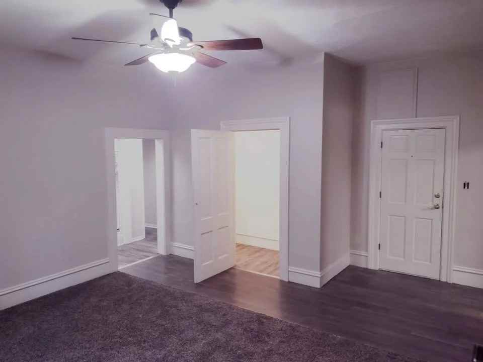 217 Monroe St #5 - Photo 2 of 7