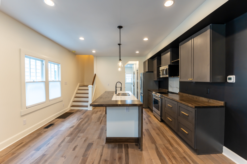 2830 N Park Ave - Photo 3 of 14