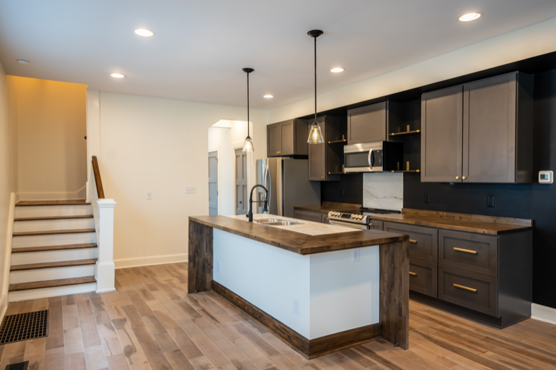 2830 N Park Ave - Photo 4 of 14