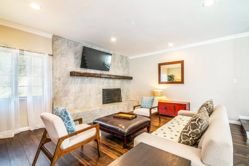 3615 Sunswept Dr - Photo 2 of 18